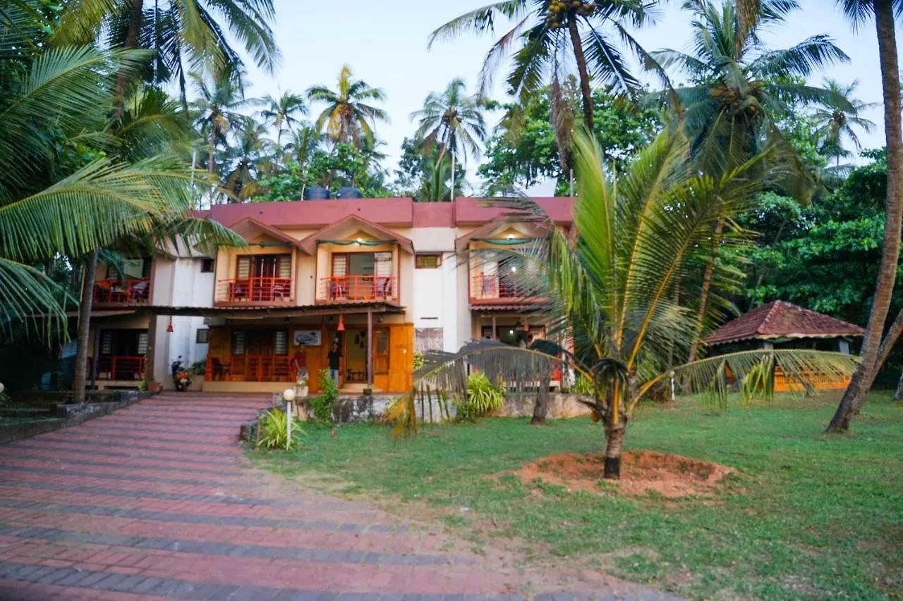Club 7 Beach Resort Kannur 4*,
